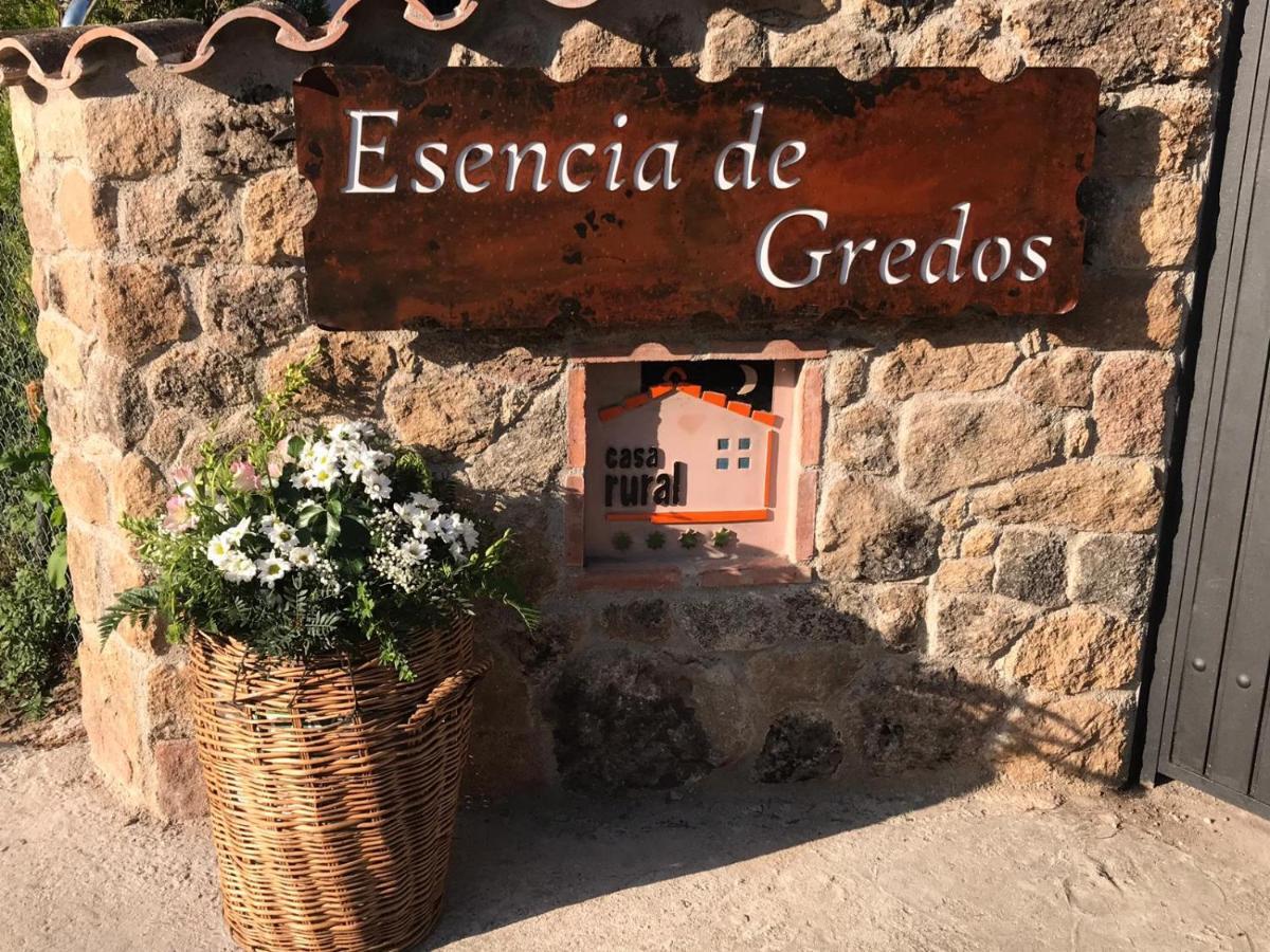 Gasthaus Esencia De Gredos Ramacastanas Exterior foto